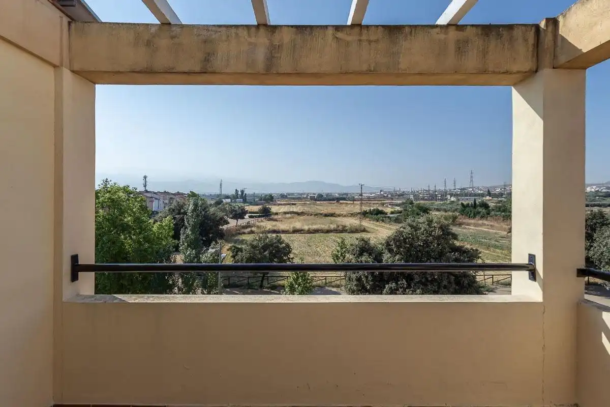 Terraza de Casa adosada en venta en Las Gabias con Calefacción, Jardín privado y Terraza