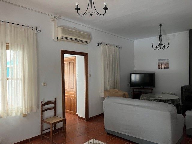 Living room of Flat to rent in Villafranca de Córdoba  with Air Conditioner, Terrace and Furnished