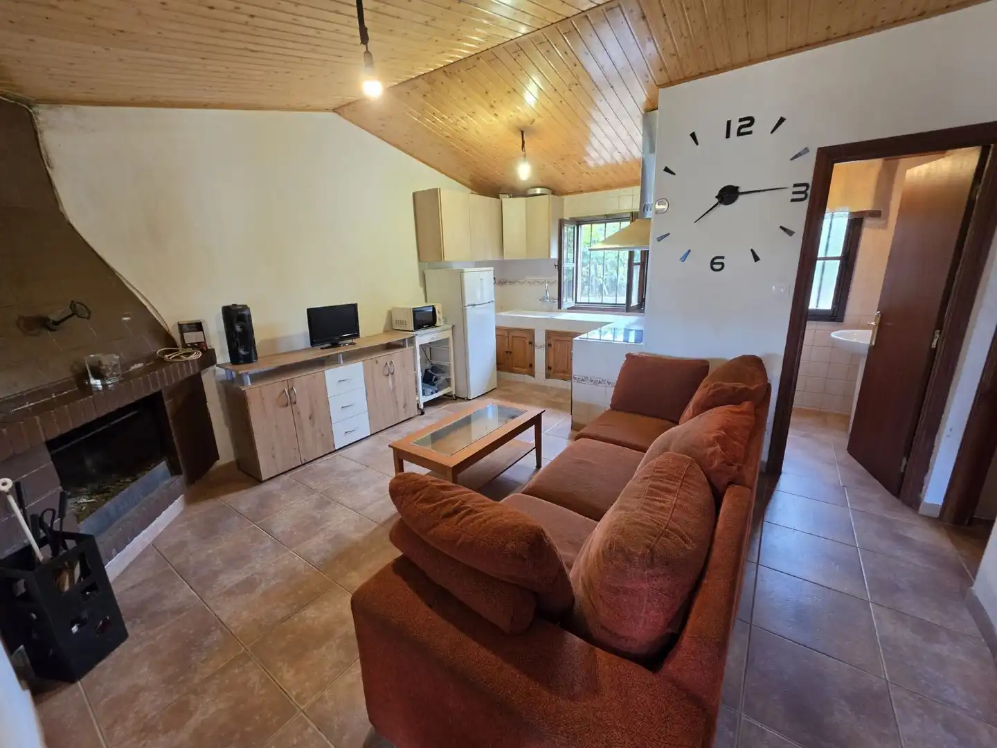 Sala d'estar de Finca rústica en venda en Curtis amb Jardí privat, Traster i Moblat