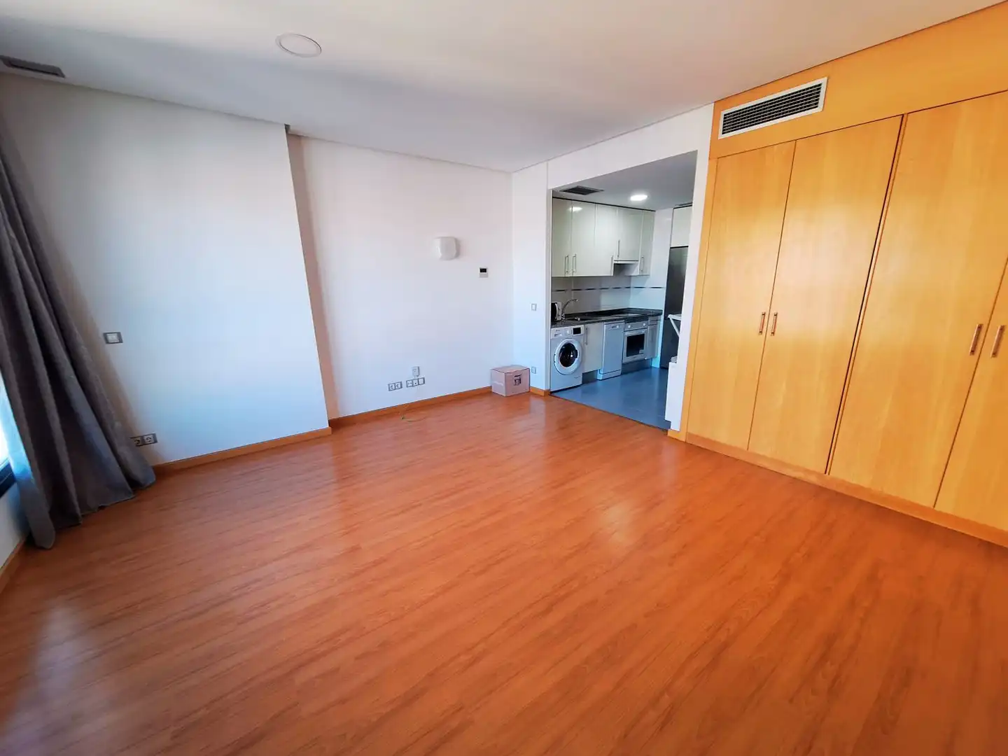 Wohnzimmer von Wohnung zur Miete in Hortaleza