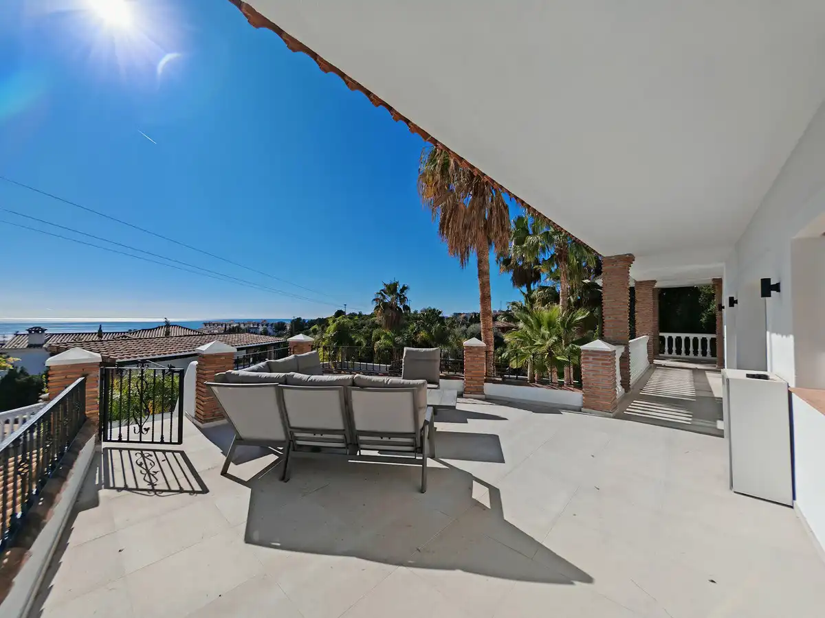 Terrassa de Casa o xalet en venda en Benalmádena amb Aire condicionat, Calefacció i Jardí privat