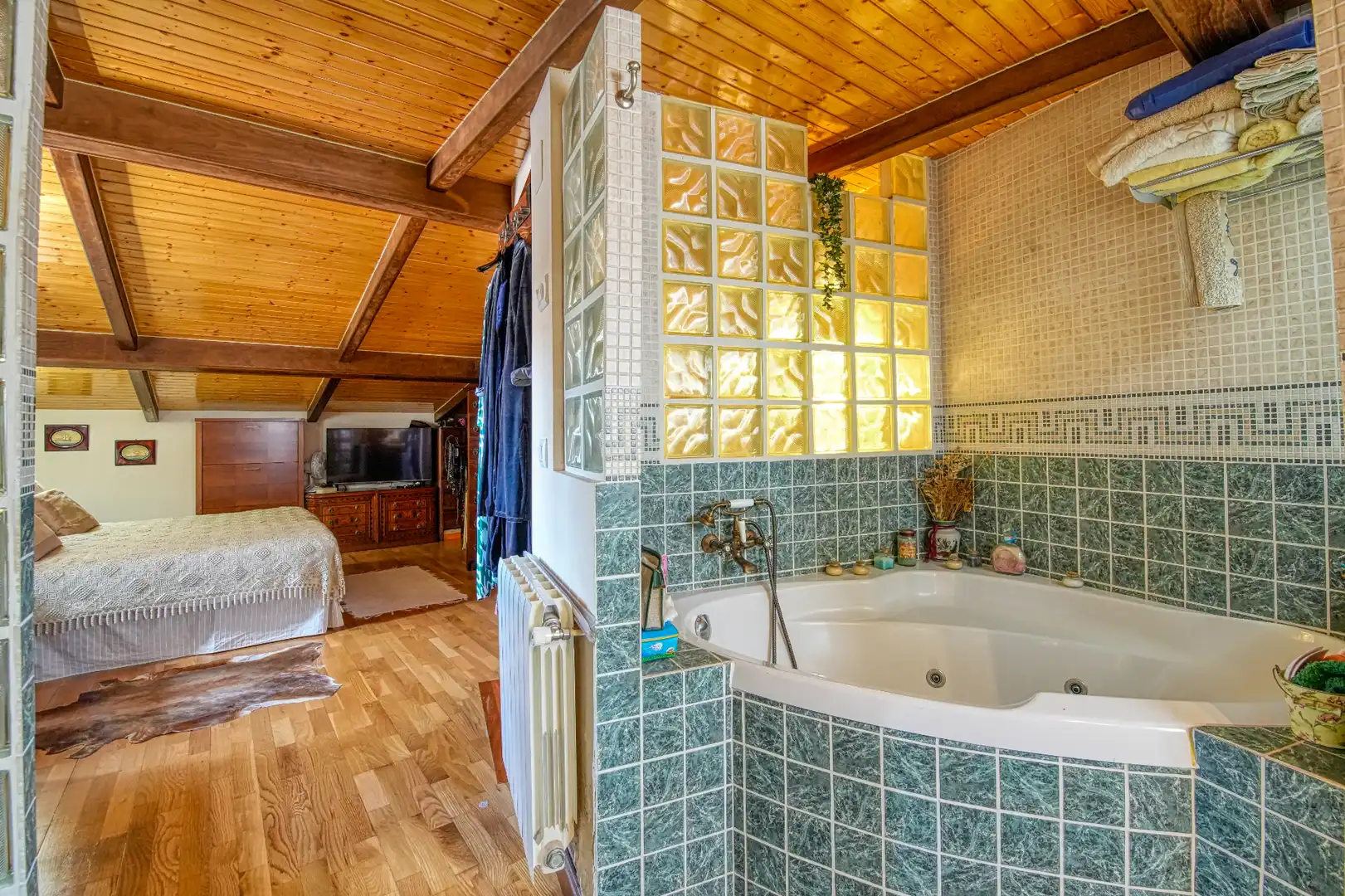 Baño de Casa o chalet en venta en Ávila con Calefacción, Terraza y Trastero