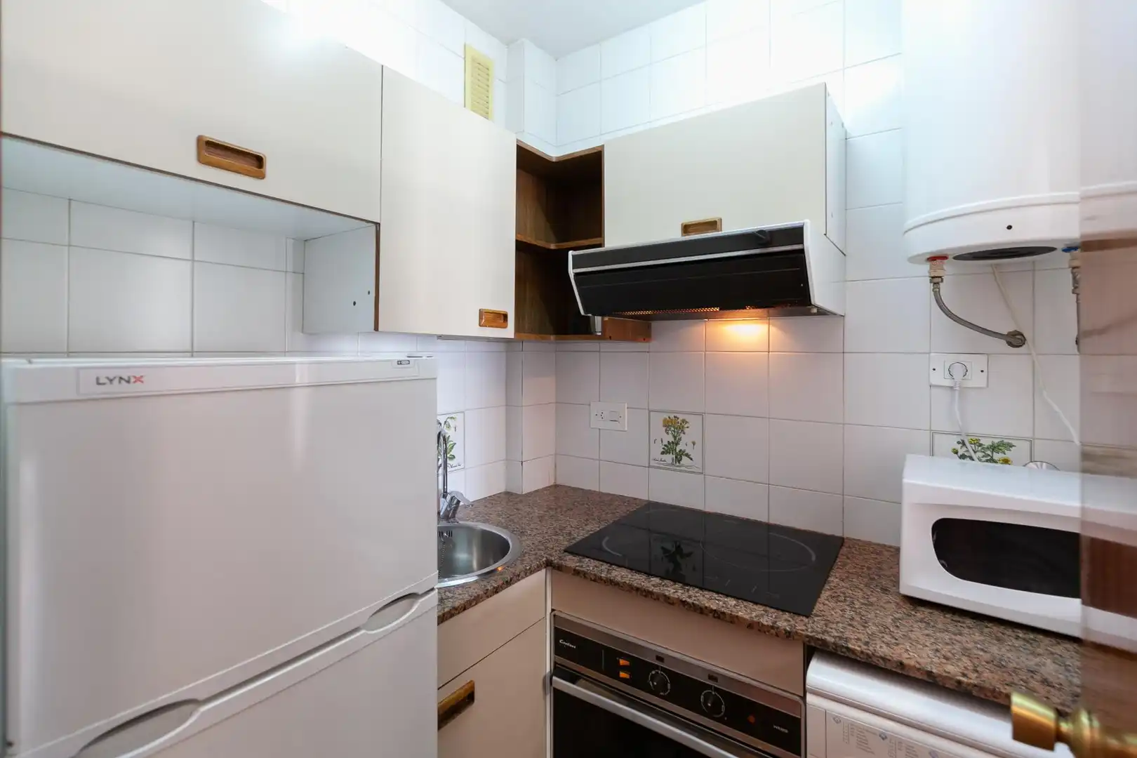 Cuina de Apartament en venda en Salou amb Jardí privat, Moblat i Forn