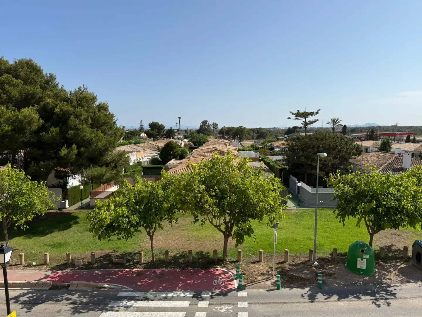 Vista exterior de Pis en venda en Orihuela amb Moblat, Rentadora i Piscina comunitària