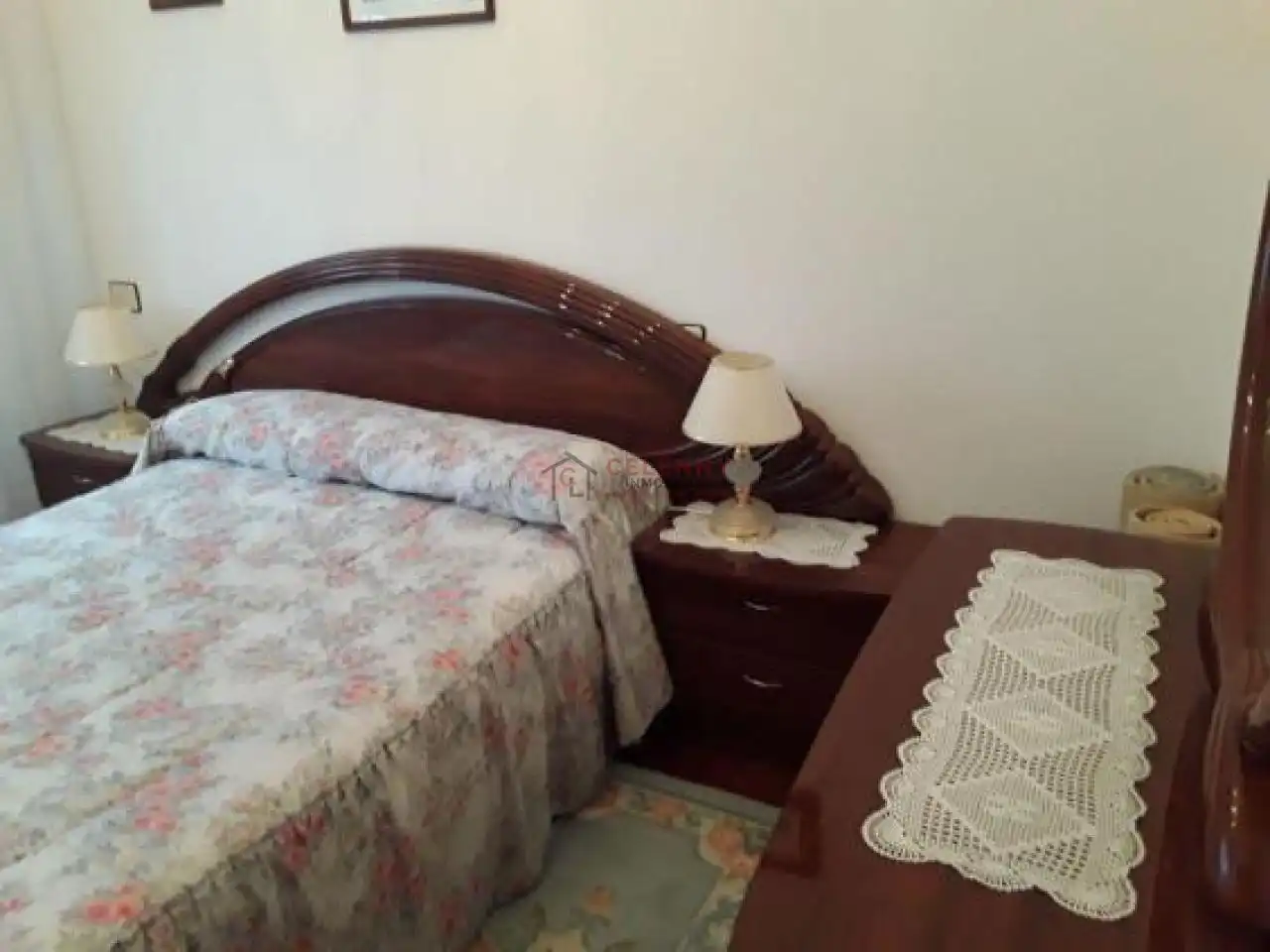 Habitación de Piso en venta en Maceda con Calefacción, Parquet y Amueblado