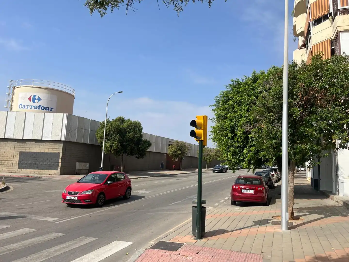Vista exterior de Local en venda en Málaga amb Aire condicionat i Calefacció