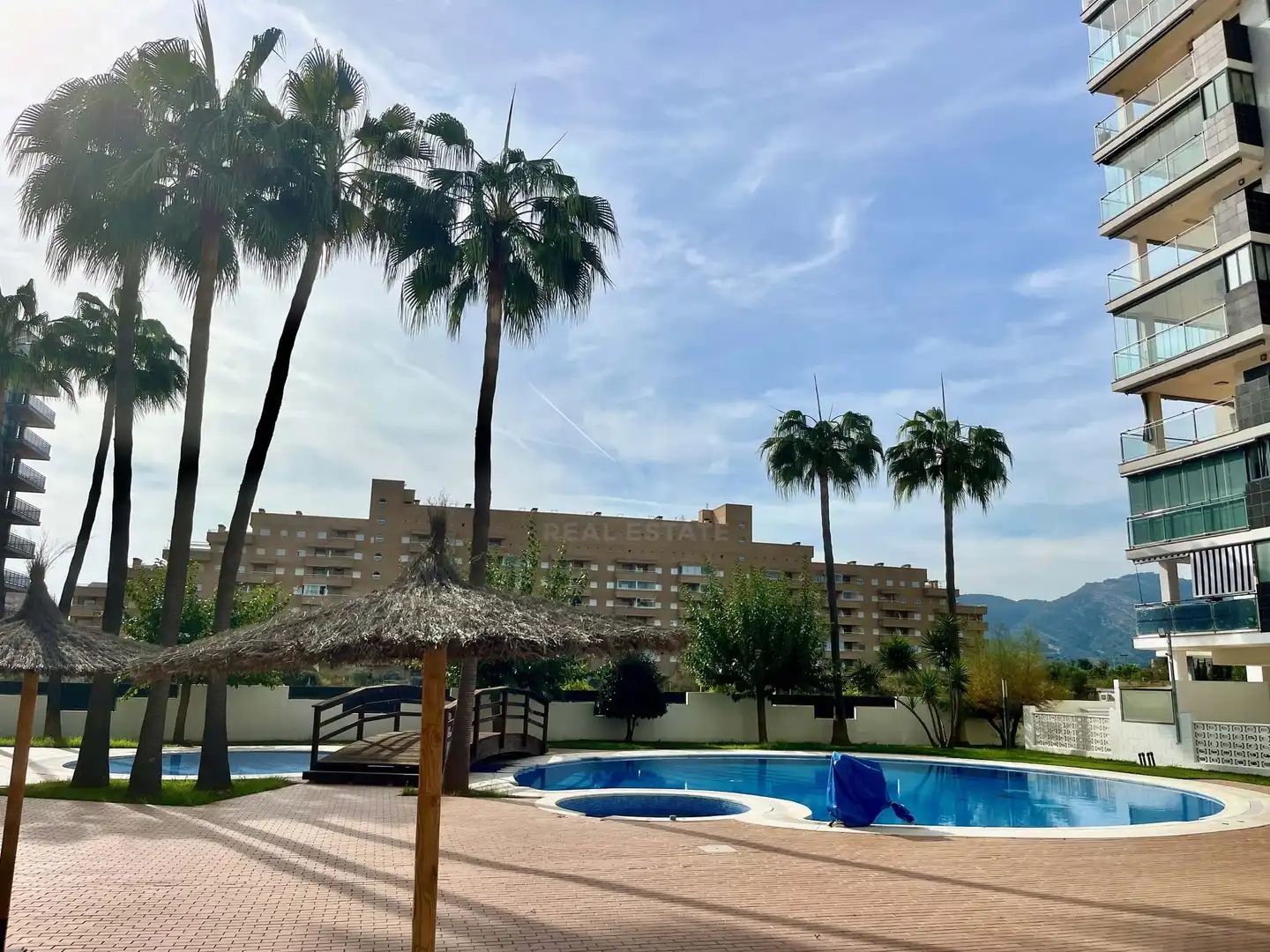 Vista exterior de Pis en venda en Oropesa del Mar / Orpesa amb Aire condicionat, Calefacció i Terrassa