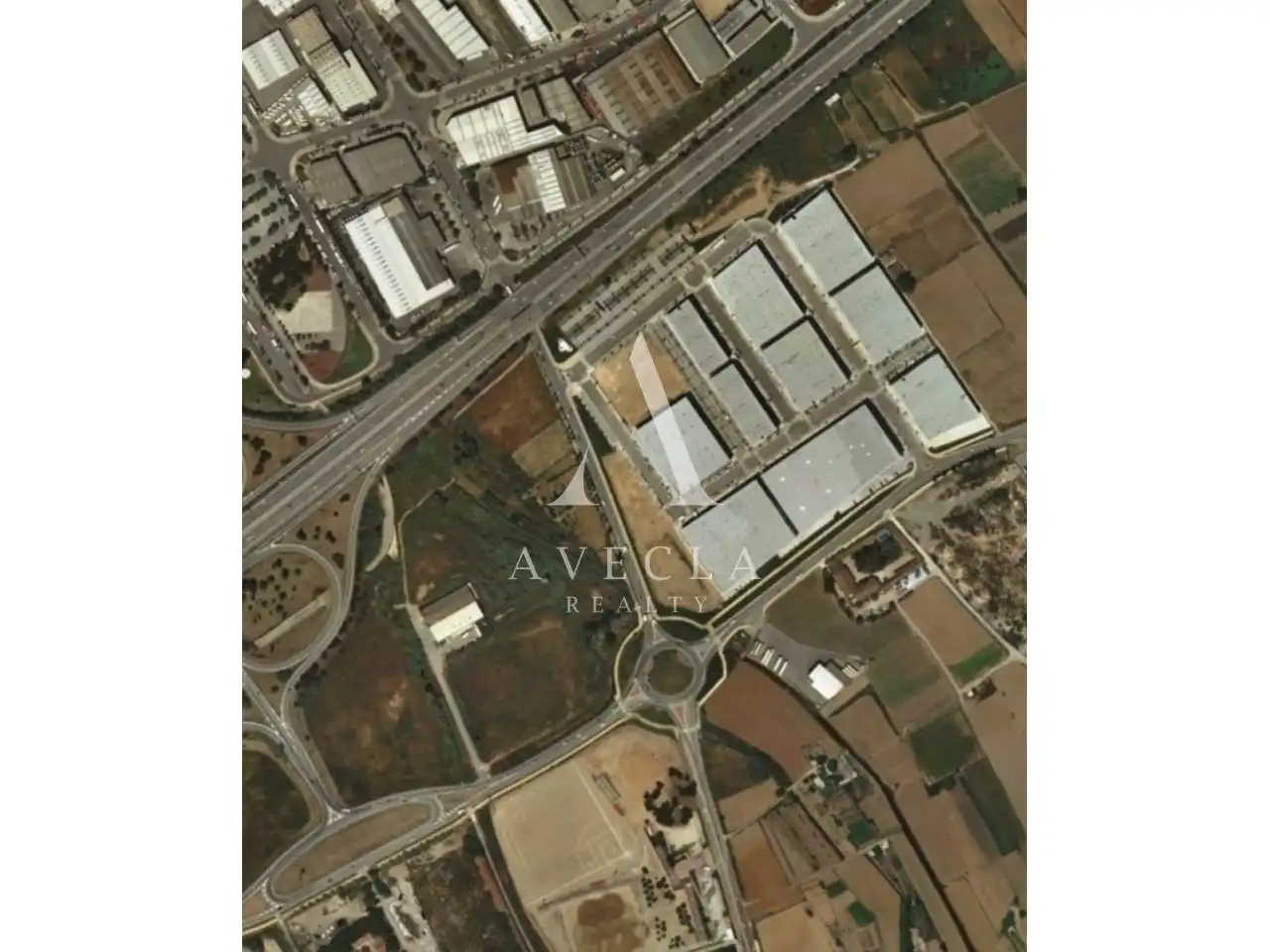 Vista exterior de Terreny industrial en venda en Gavà