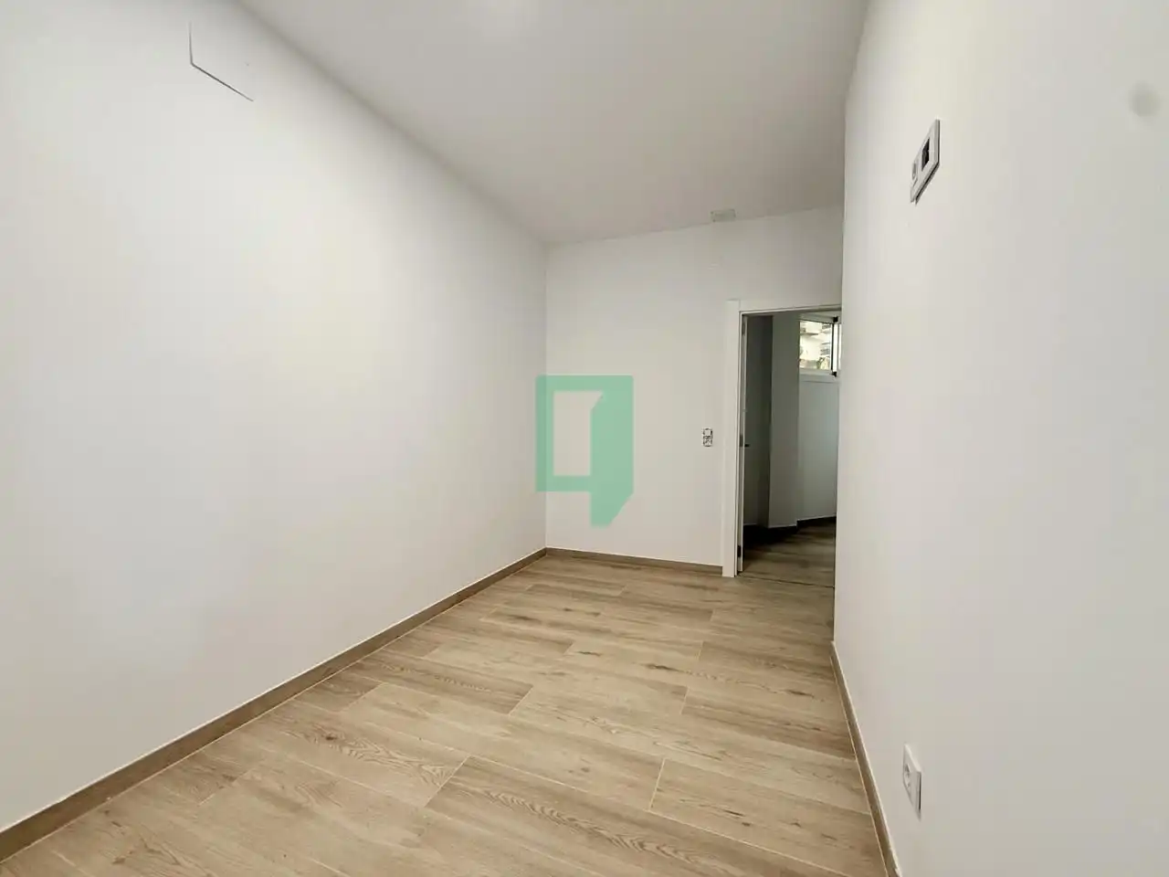 Dúplex en venta en Badalona con Parquet y Alarma