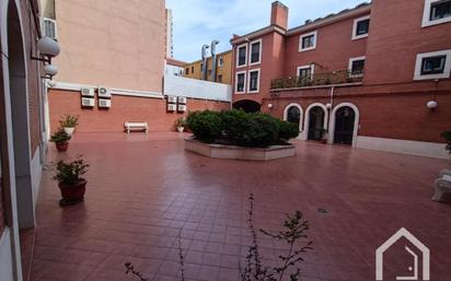 Flat for sale in De Extremadura,  Madrid Capital