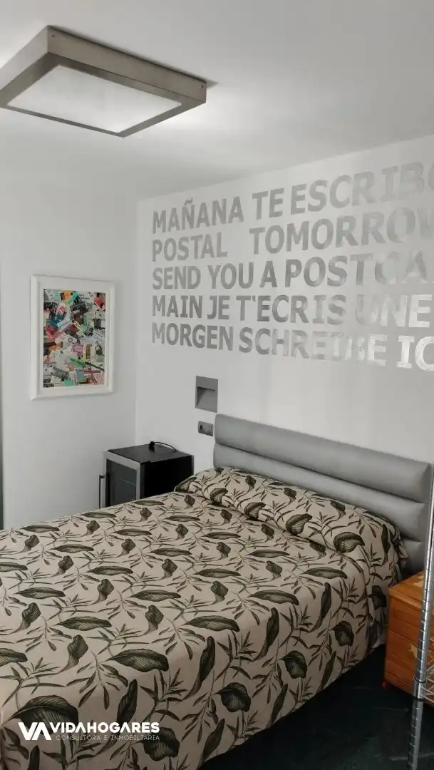 Habitación de Edificio en venta en Rota