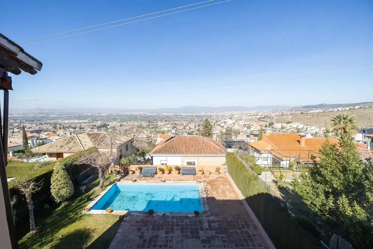 Swimming pool of Houses for sale in Monachil  with Air Conditioner, Heating and Private garden