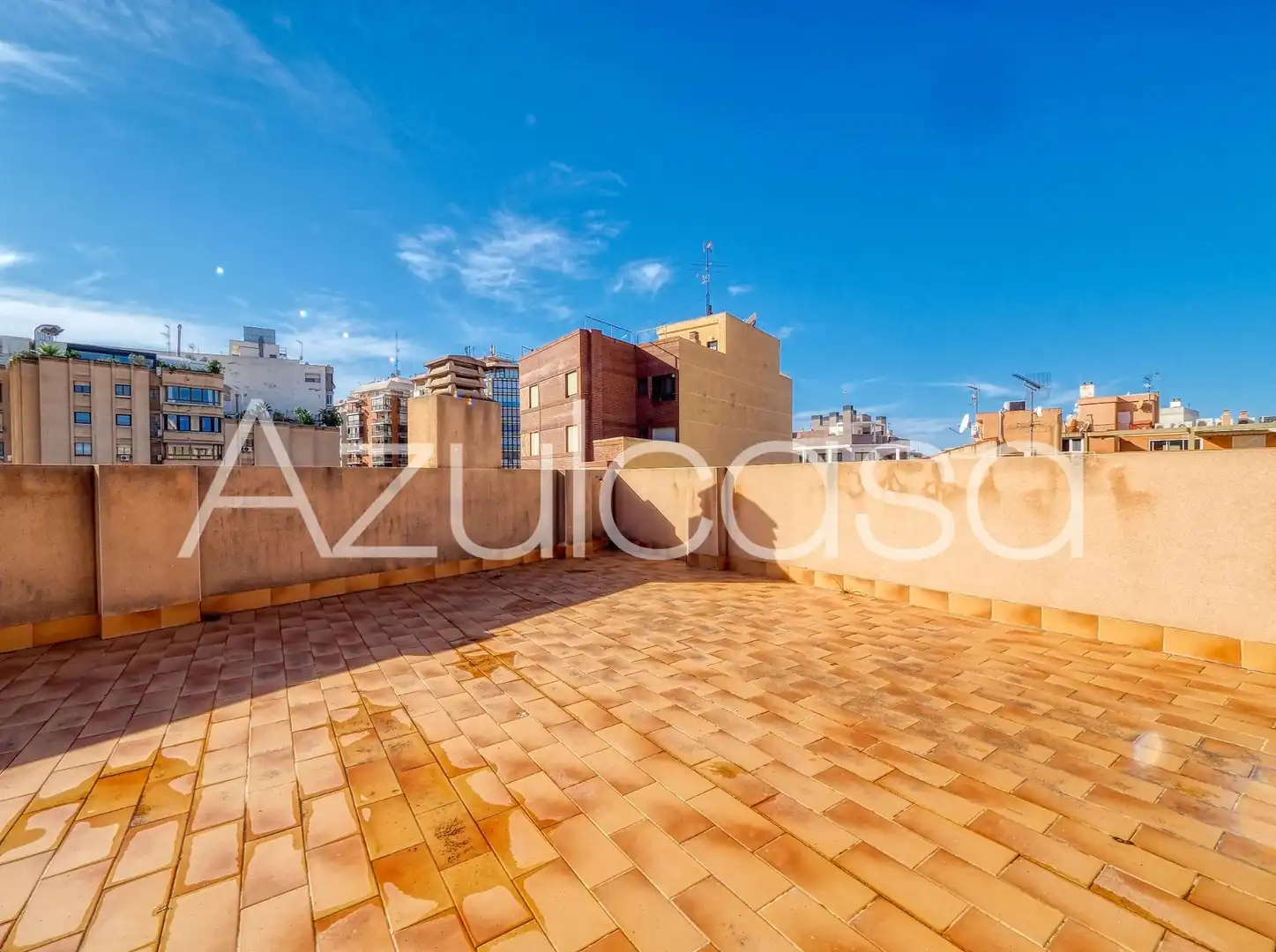 Terrassa de Àtic en venda en Alicante / Alacant amb Aire condicionat, Parquet i Terrassa