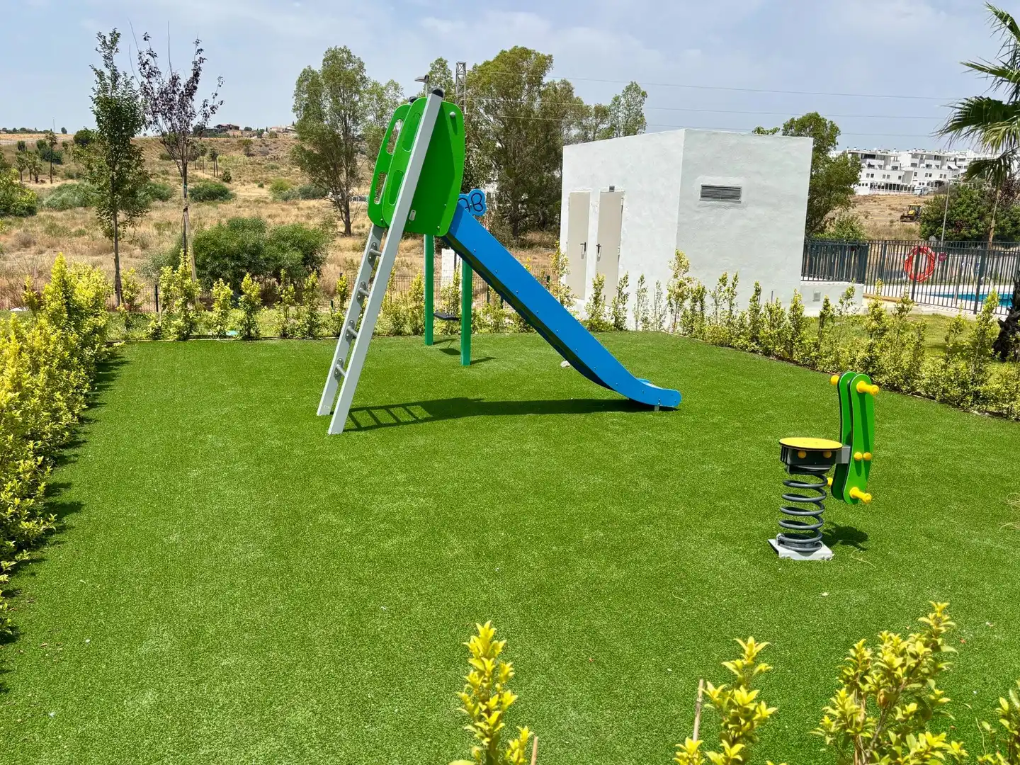 Jardín de Piso en venta en Mijas con Aire acondicionado, Calefacción y Terraza