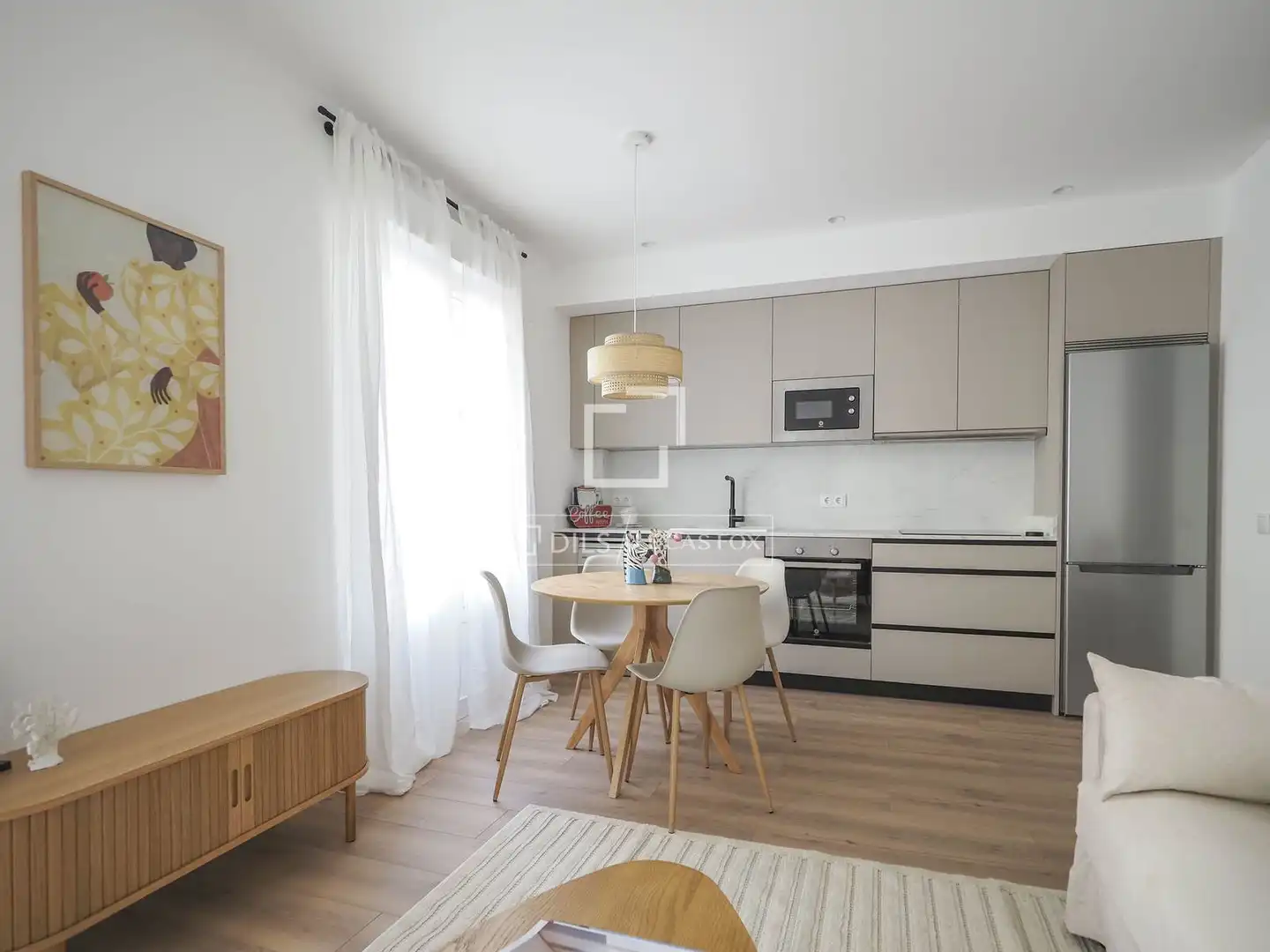 Küche von Wohnung zum Verkauf in Madrid mit Klimaanlage, Möbliert und Balkon
