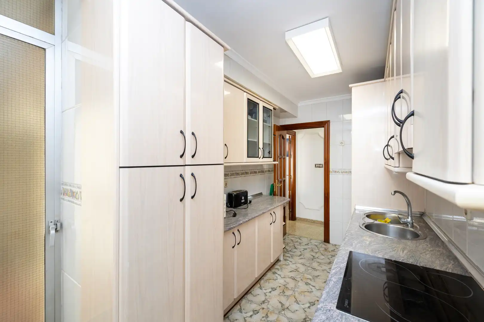 Küche von Wohnung zur Miete in Granada mit Klimaanlage, Möbliert und Waschmaschine