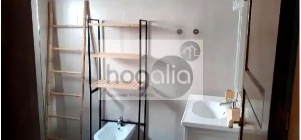 Bany de Casa o xalet de lloguer en Sevilla amb Aire condicionat