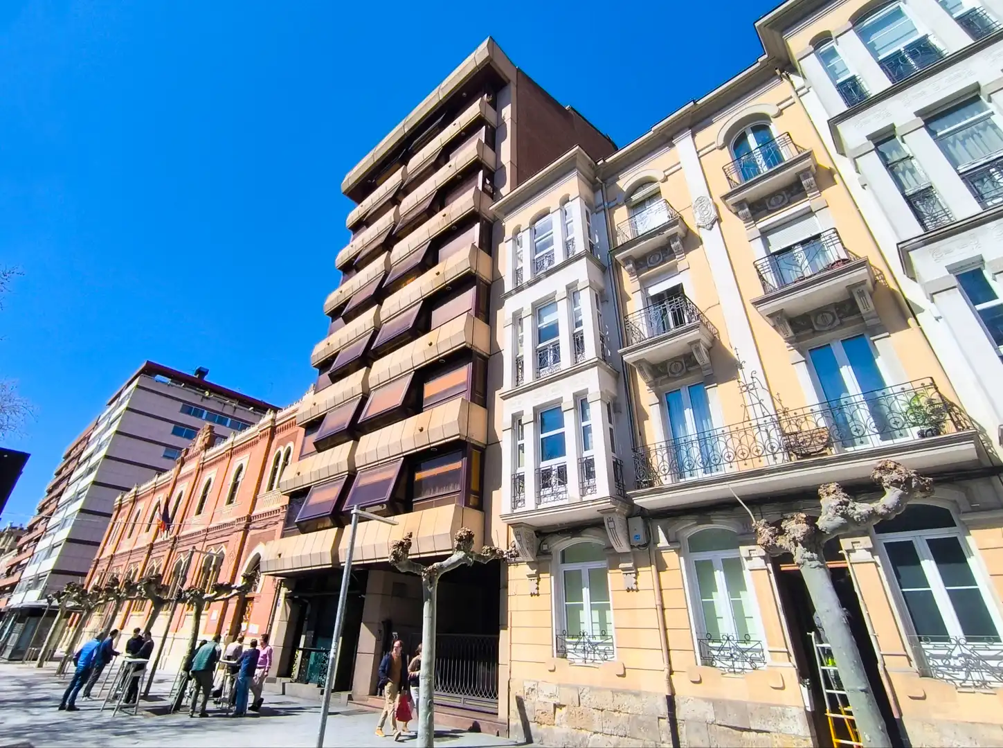 Außenansicht von Wohnung zum Verkauf in Palencia mit Klimaanlage, Heizung und Parkett