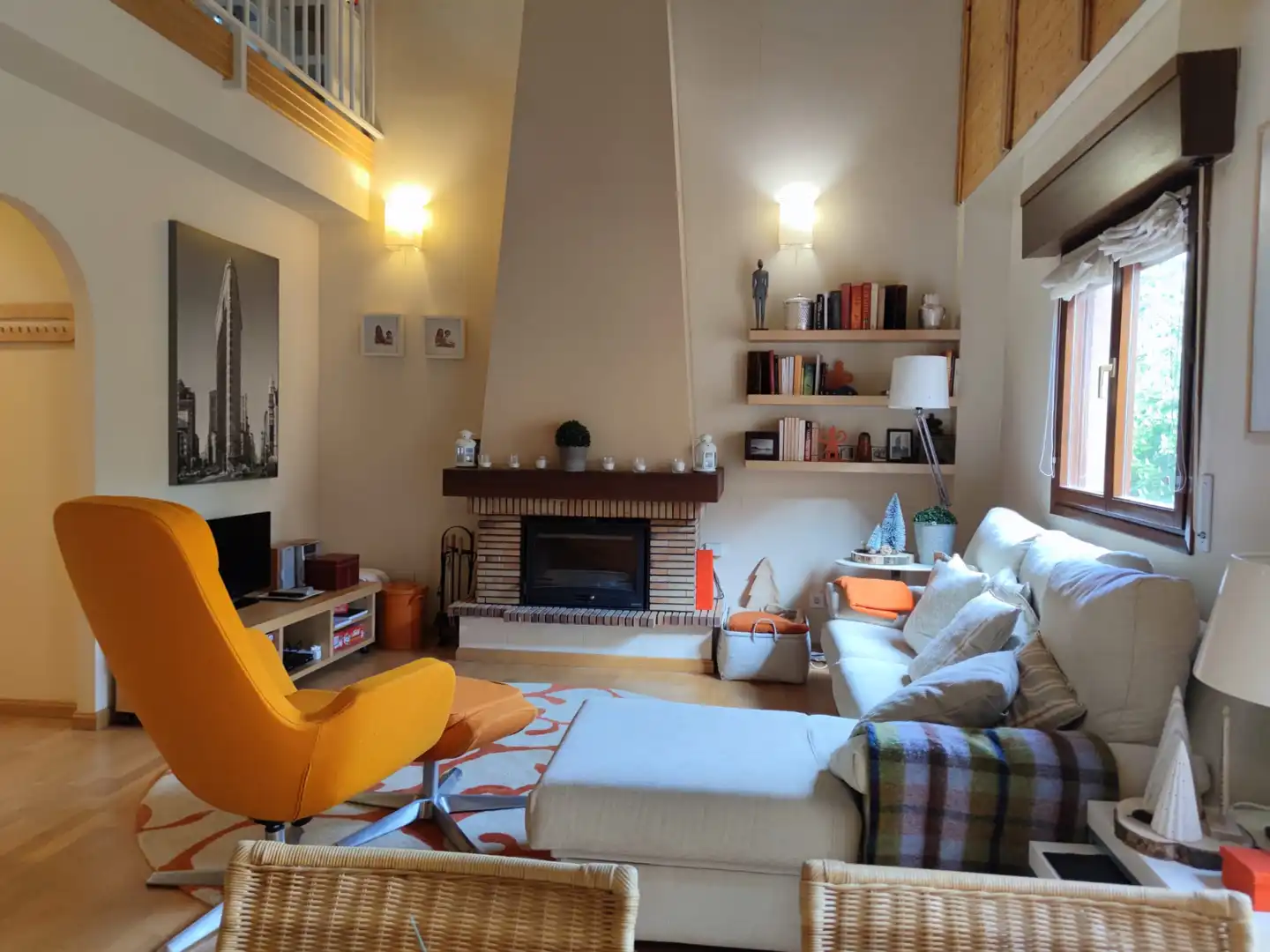 Sala de estar de Apartamento en venta en Ezcaray con Calefacción, Trastero y Amueblado
