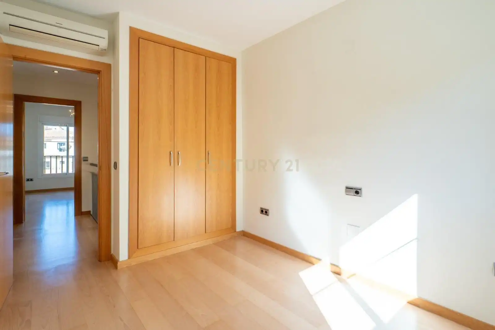 Houses for sale in Fuengirola  with Air Conditioner, Private garden and Storage room