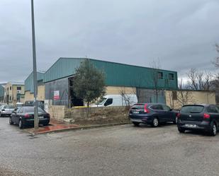 Vista exterior de Nau industrial en venda en Moralzarzal