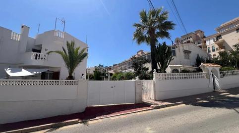 Foto 2 de Casa adosada en venda a Calle Cuenca, Cabo Cervera, Alicante