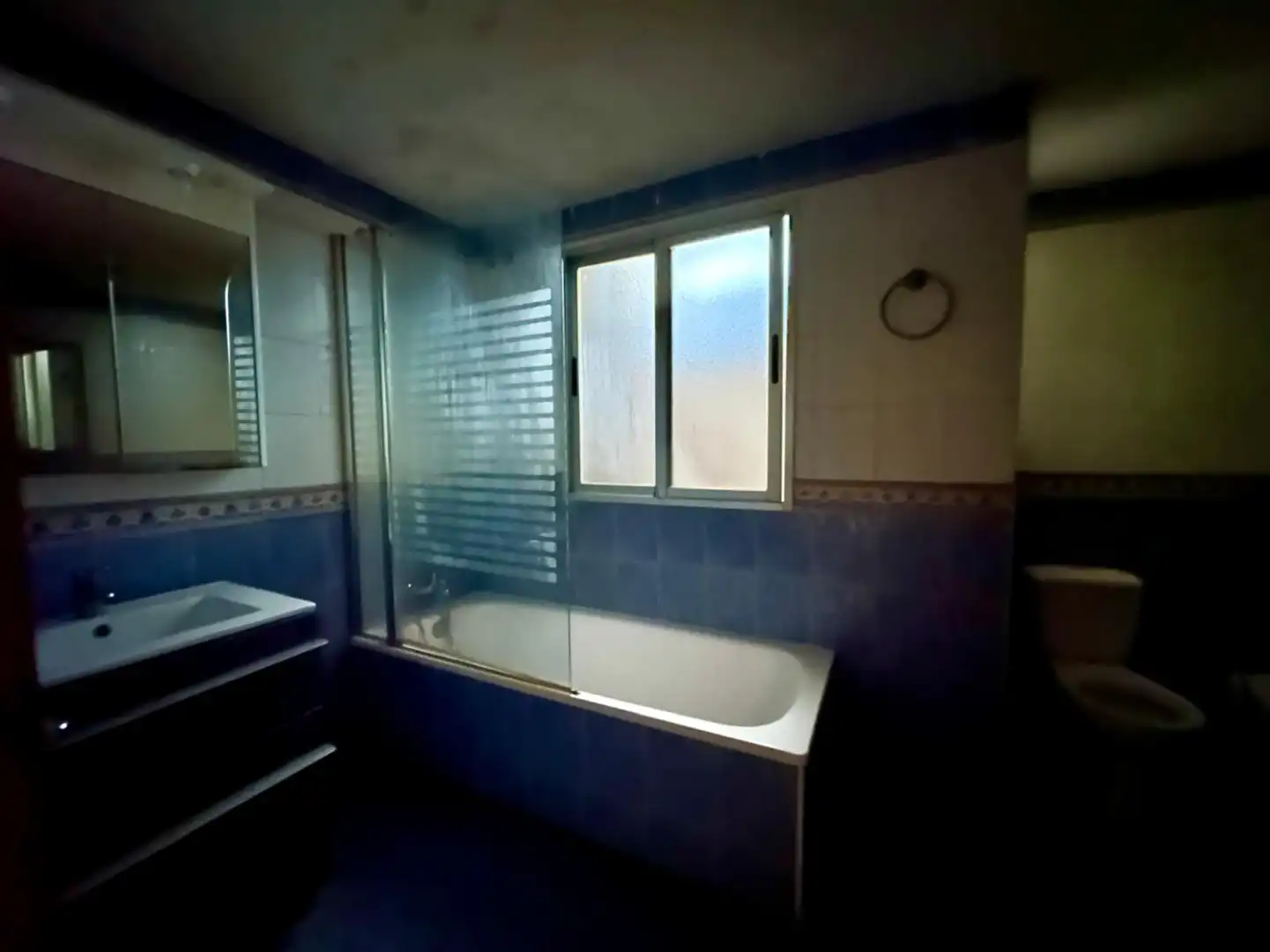 Baño de Piso en venta en Burriana / Borriana con Terraza y Balcón