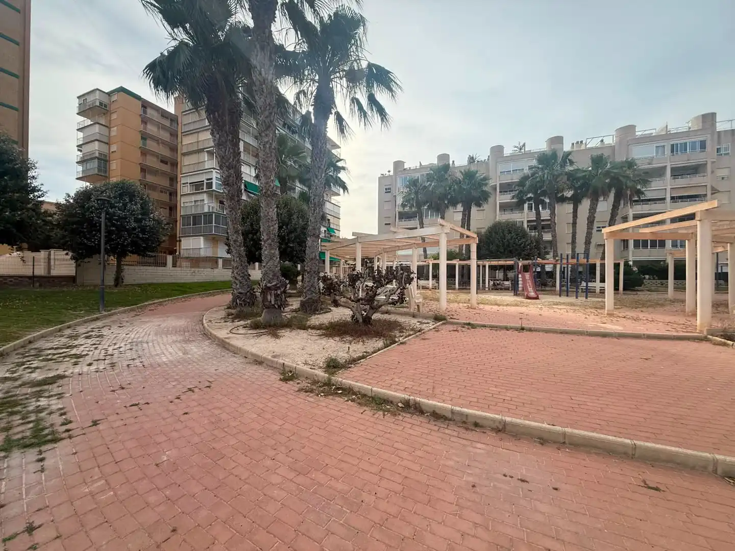 Parking of Flat for rent in El Campello  with Air Conditioner, Heating and Terrace