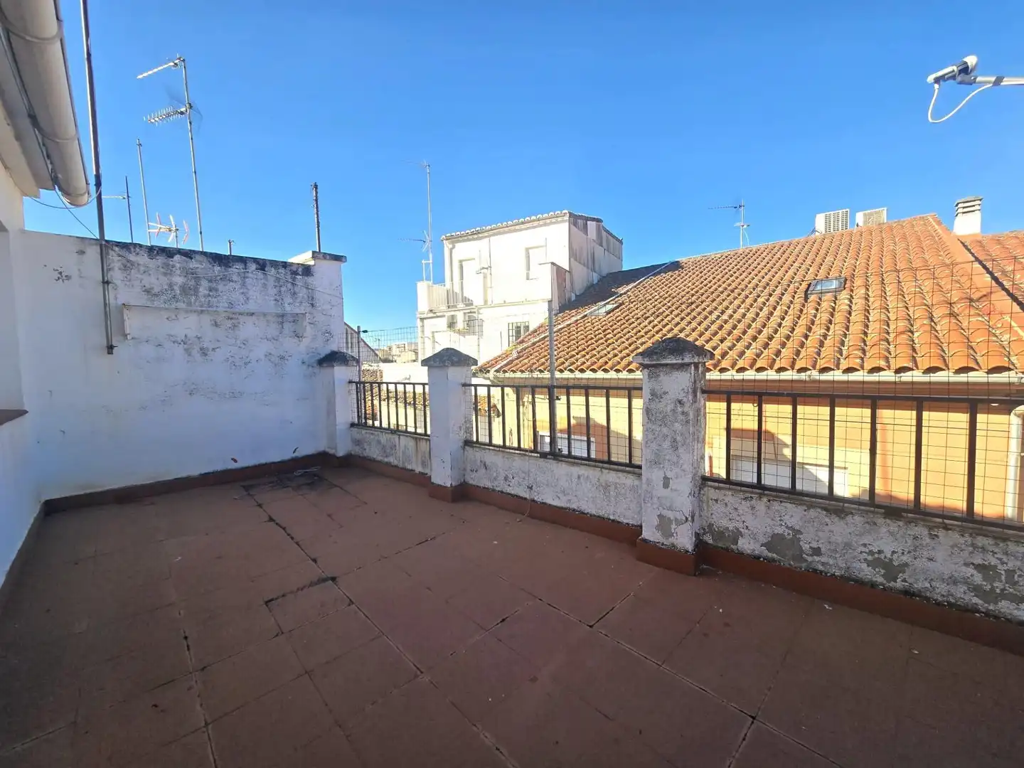 Exterior view of Houses for sale in Plasencia  with Air Conditioner, Heating and Terrace