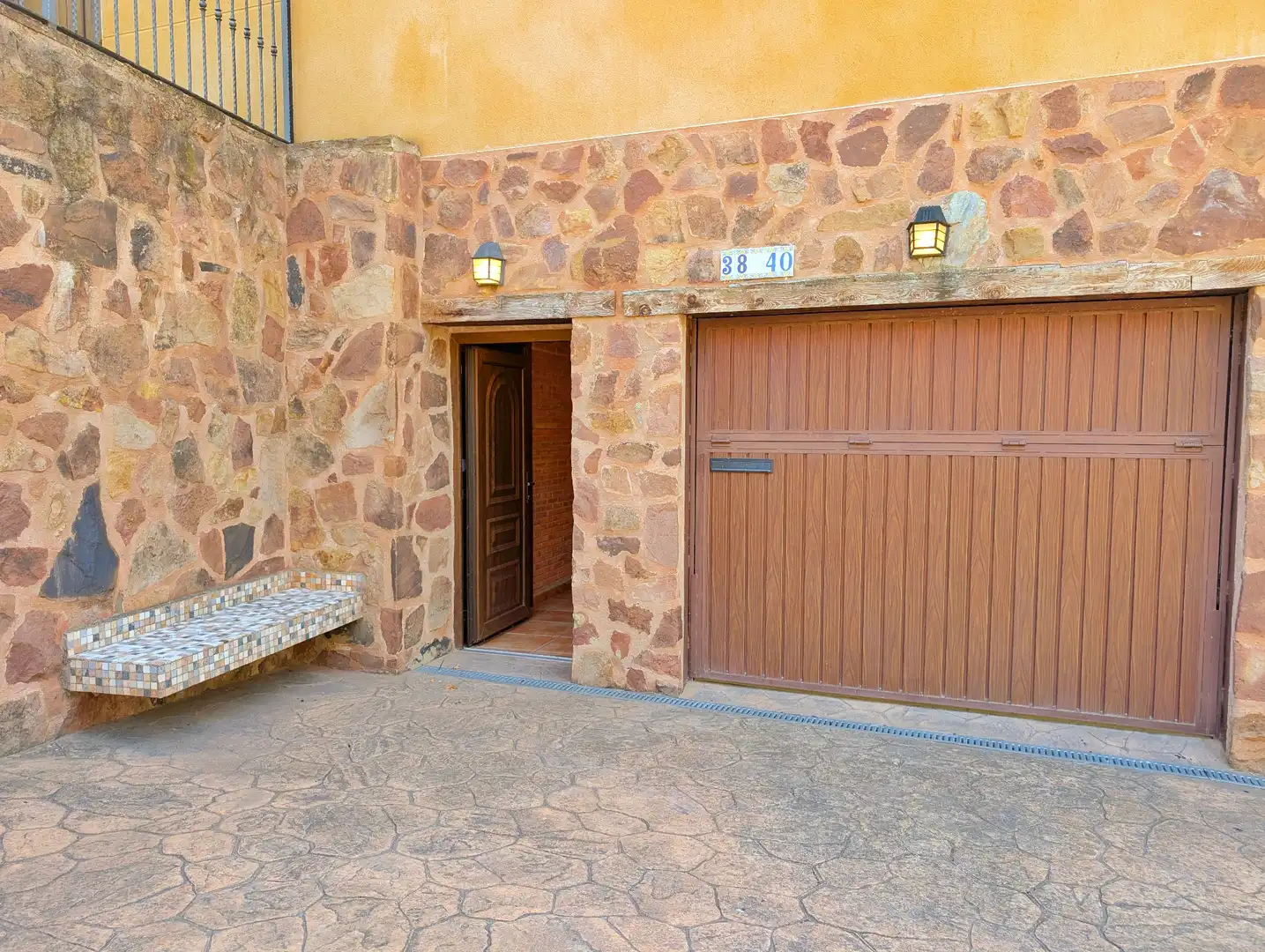 Houses for sale in Zorraquín  with Heating, Parquet flooring and Terrace