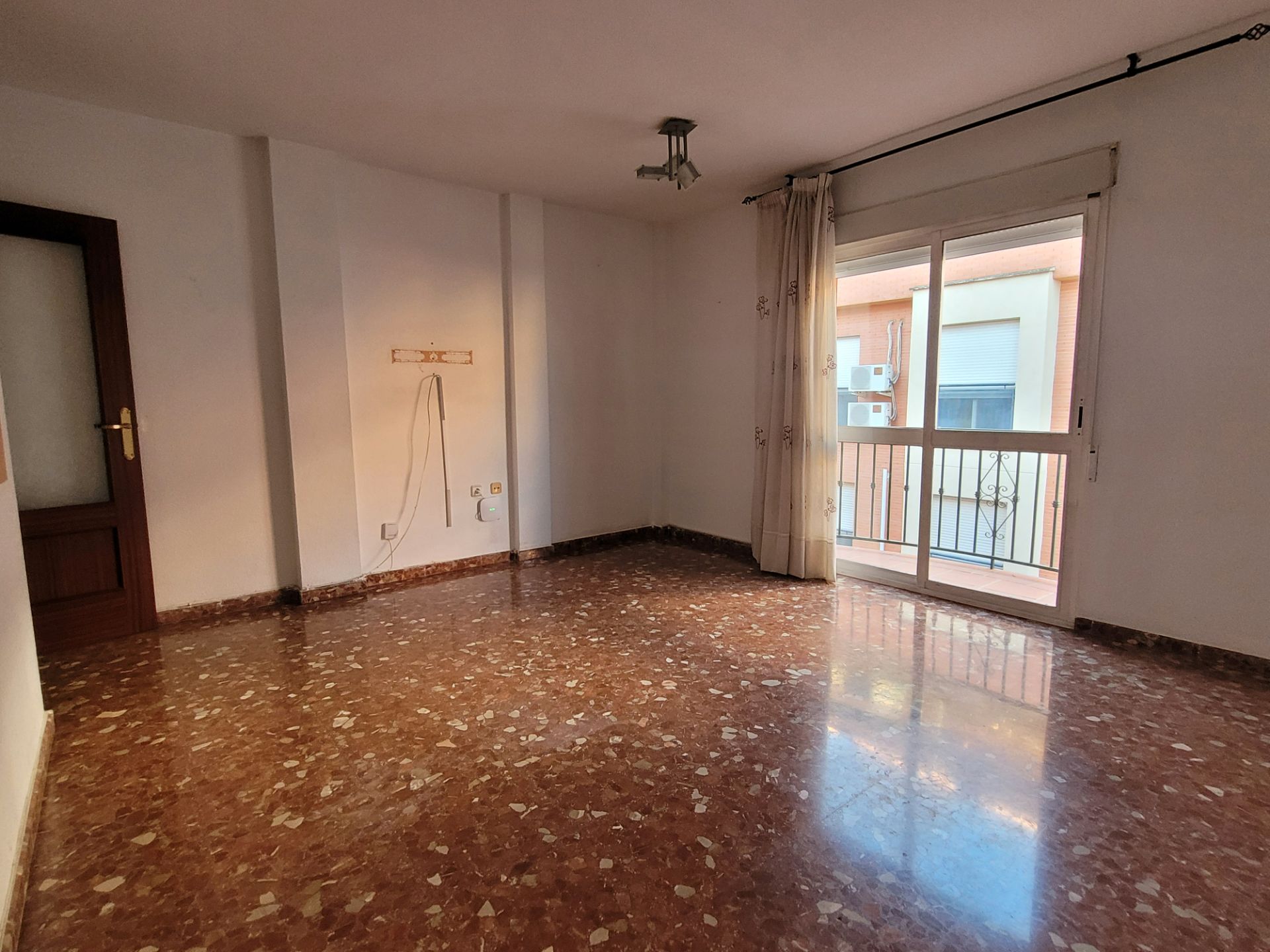 Habitación de Piso en venta en Maracena con Balcón