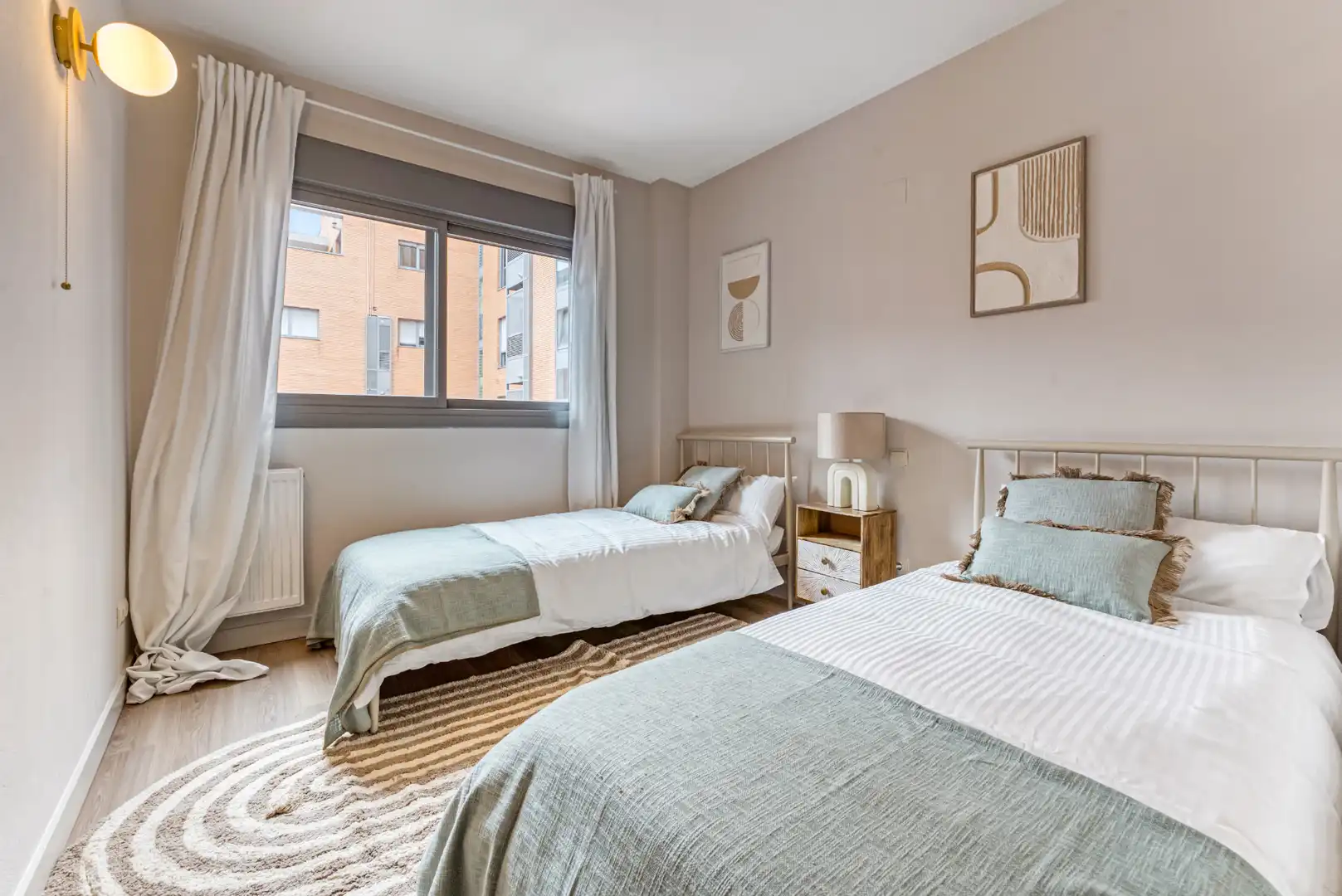 Habitación de Piso en venta en Madrid con Aire acondicionado, Terraza y Trastero