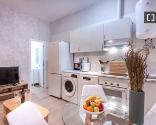 Kitchen of Flat to rent in  Madrid Capital  with Air Conditioner and Balcony