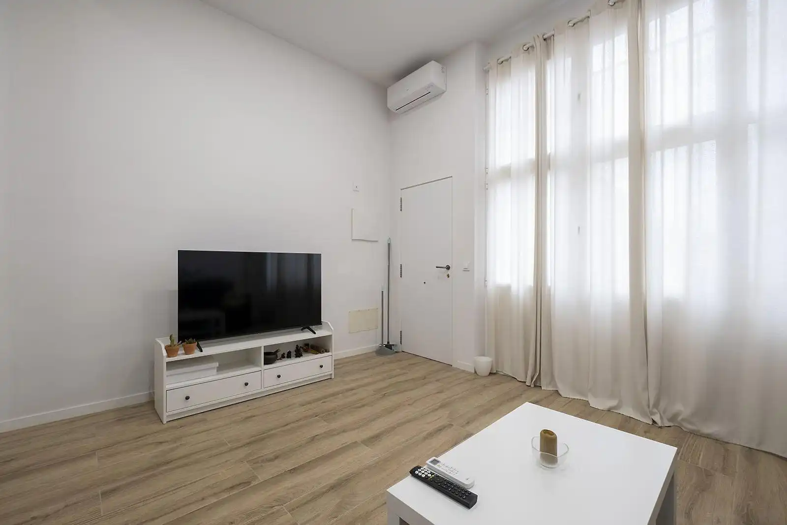 Sala de estar de Piso en venta en Majadahonda con Aire acondicionado y Parquet
