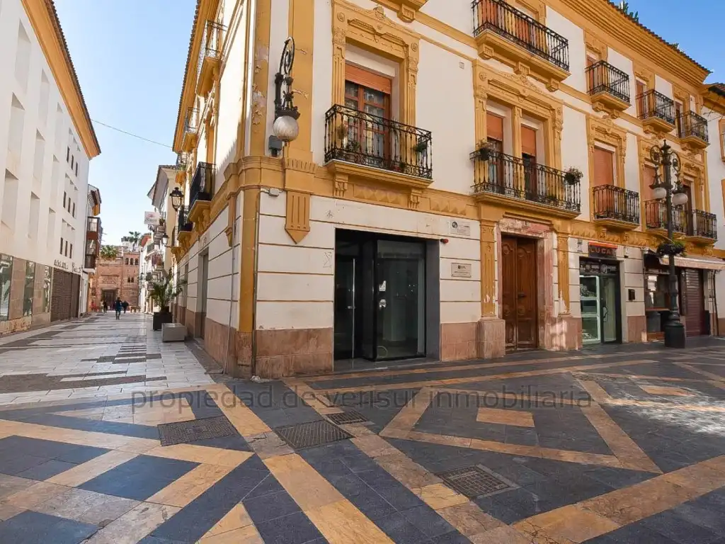 Local comercial en venda a Calle Corredera