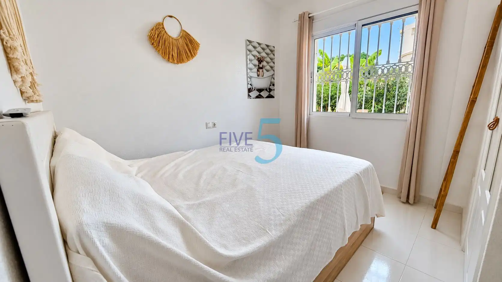 Bedroom of Flat for sale in Orihuela Costa