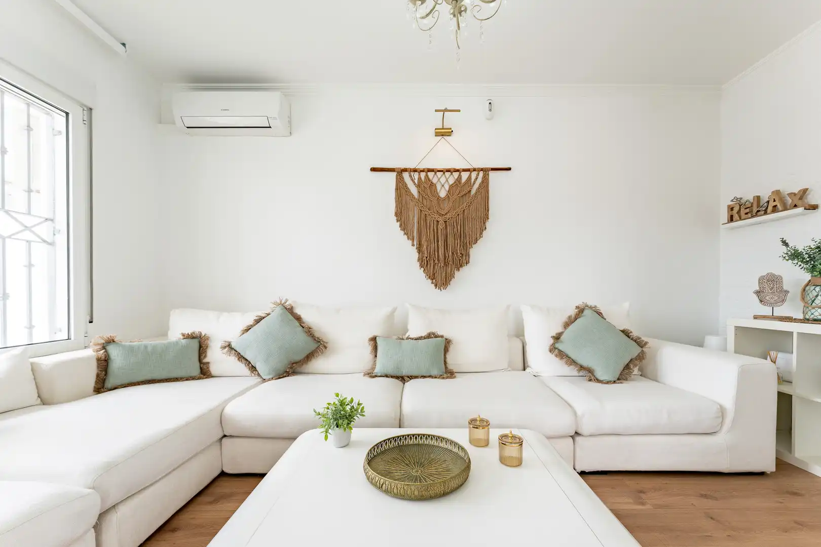 Living room of Houses for rent in Fuengirola  with Air Conditioner, Terrace and Swimming Pool