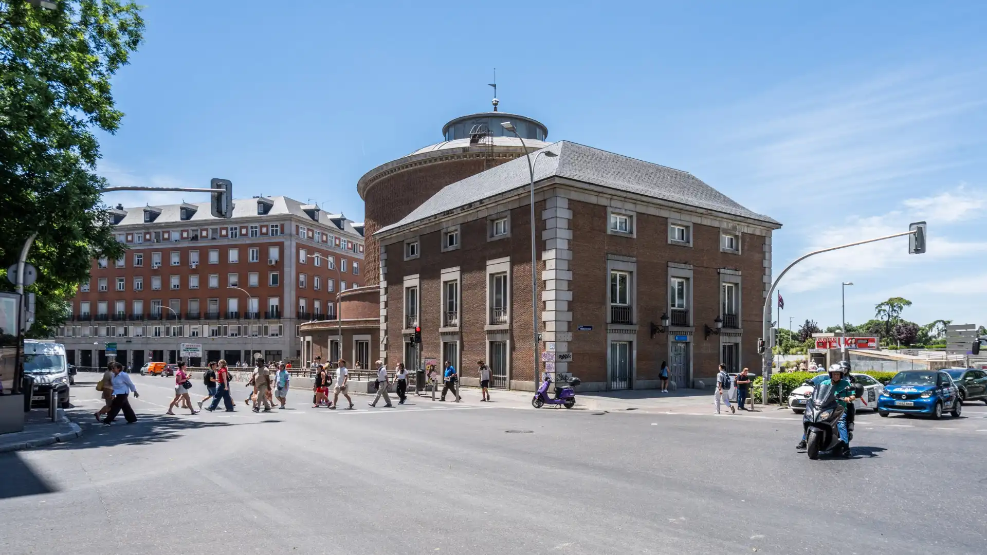 Vista exterior de Pis en venda en Madrid amb Calefacció, Traster i Moblat