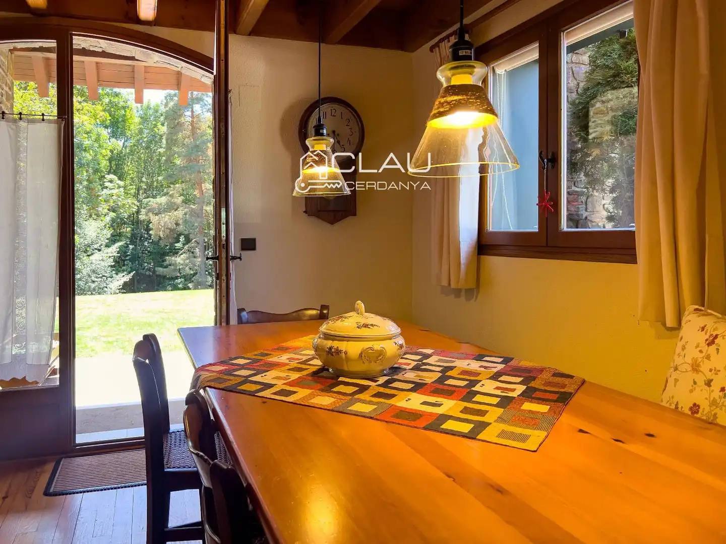 Villa con terrazza in affitto a rue de Llo 20, imagen 5