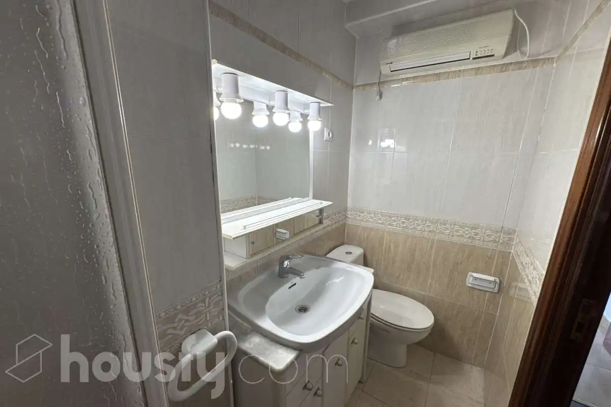 Flat for rent in Calle de Perú, Valleaguado - La Cañada