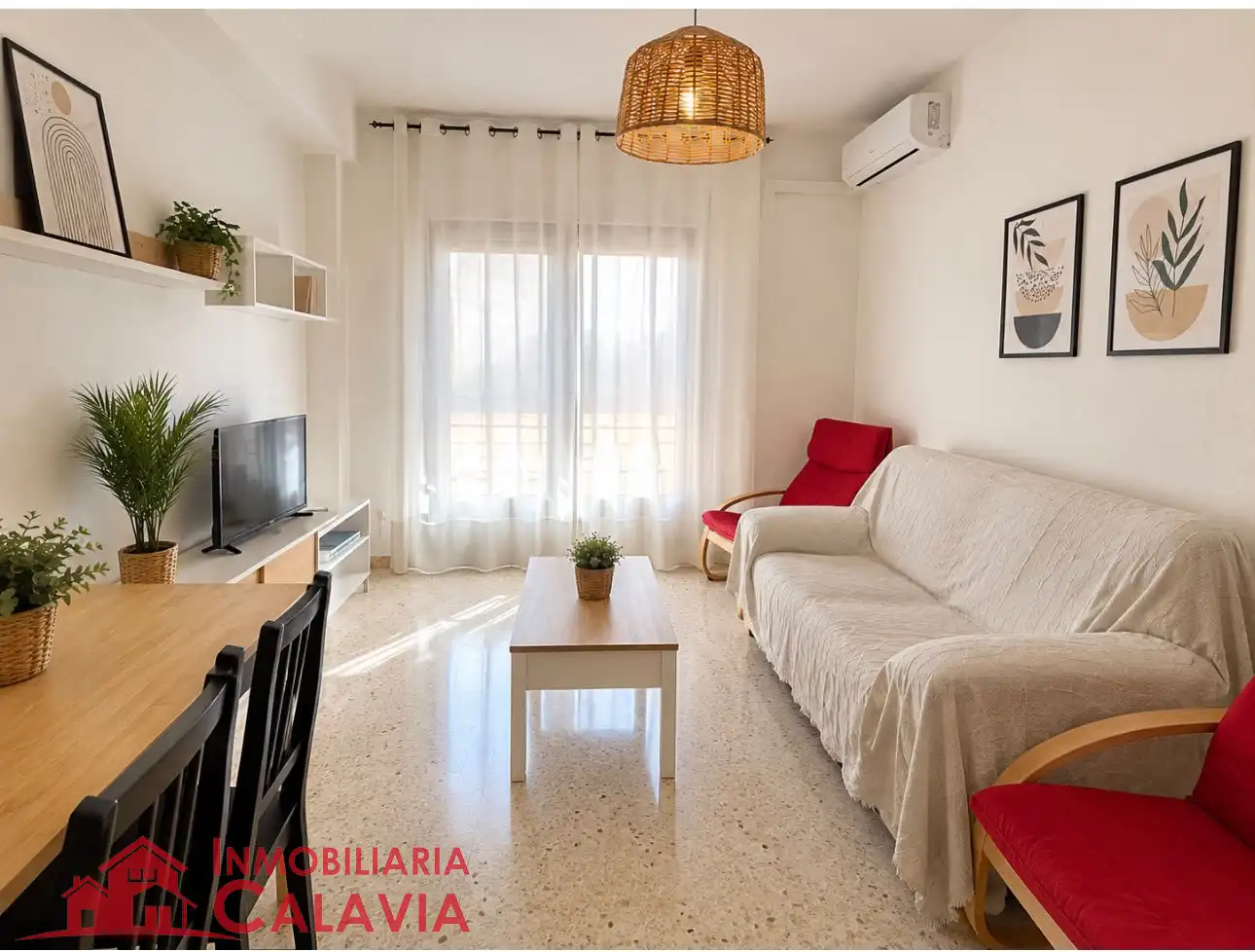 Flat to rent in Calle Obispo Narváez 25