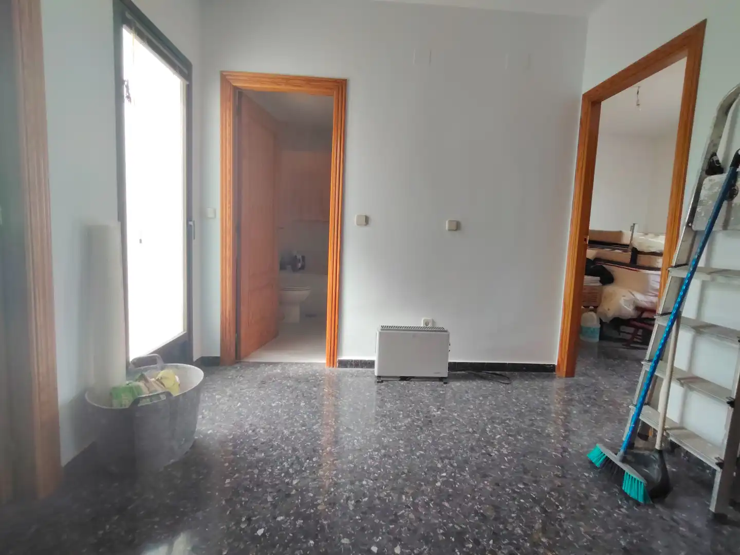 Casa adosada en venta en Albacete con Calefacción, Amueblado y Balcón
