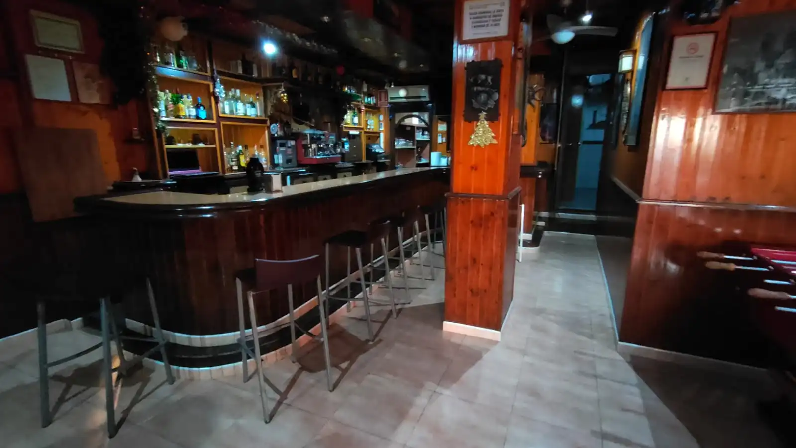 Local en venta en El Ejido con Aire acondicionado y Amueblado