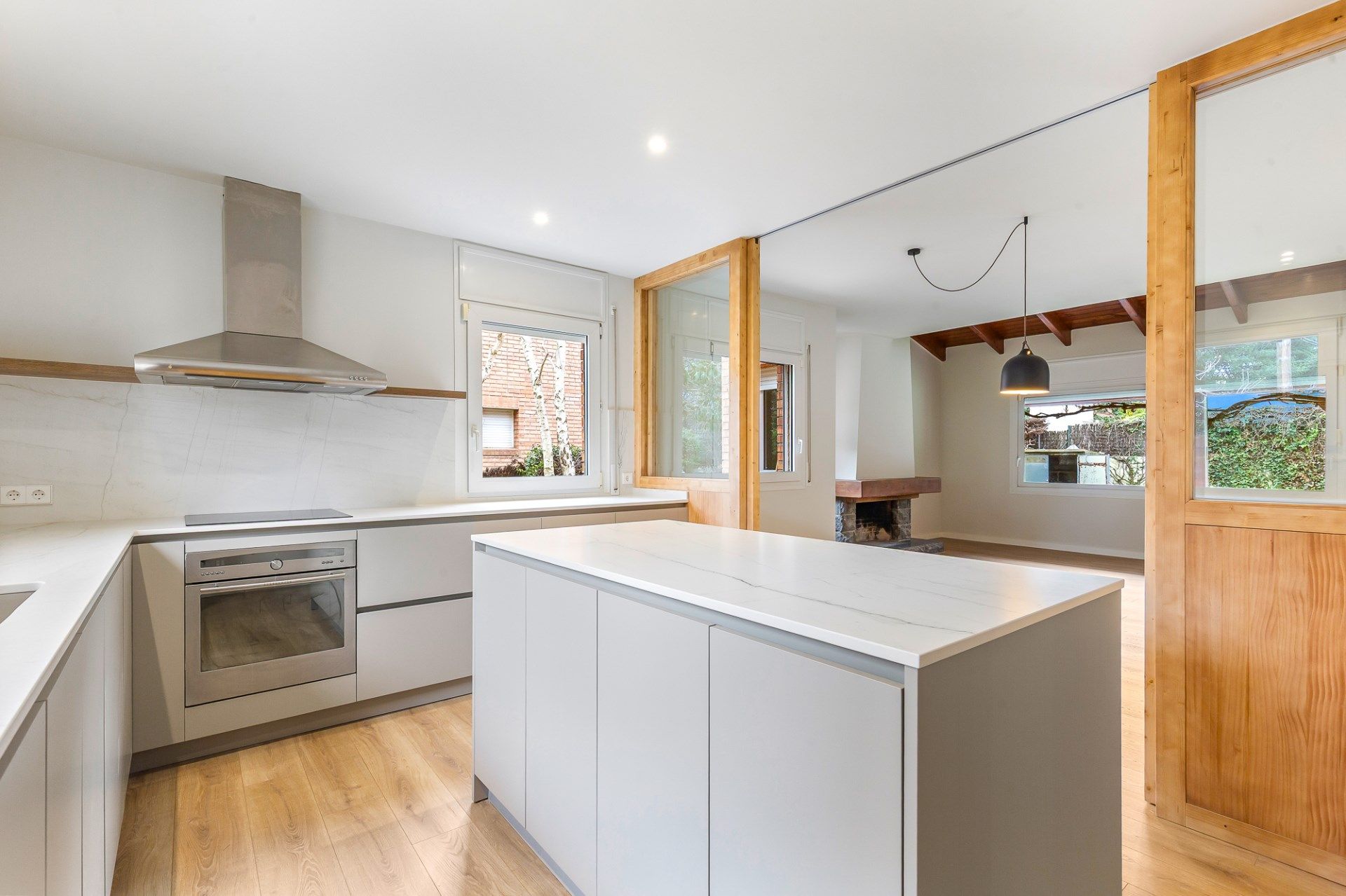 Kitchen of House or chalet for sale in Sant Cugat del Vallès  with Heating, Terrace and Swimming Pool