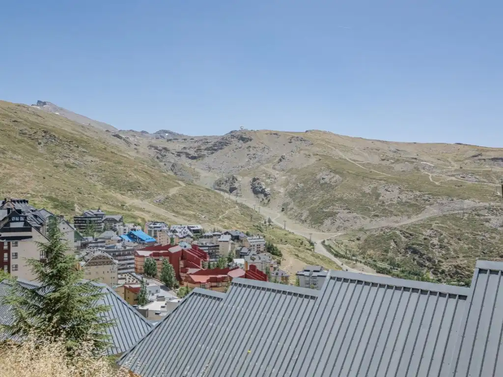 Vista exterior de Apartament en venda en Sierra Nevada amb Terrassa i Moblat