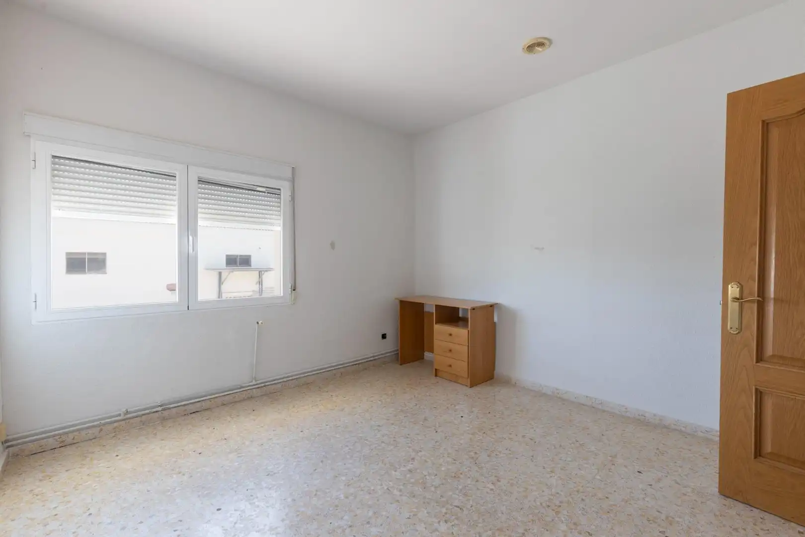 Habitación de Casa o chalet en venta en Granada con Calefacción, Jardín privado y Piscina