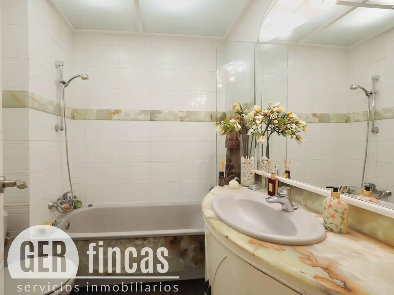 Flat with terrace for sale in Calle Nicolau Talló, imagen 29