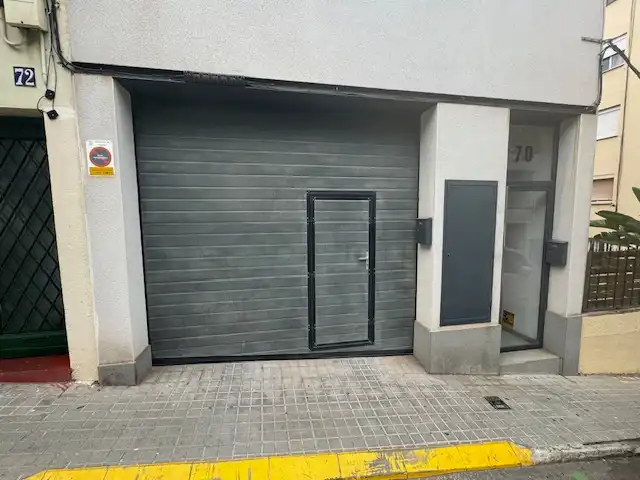 Individual en venda a Carrer Navarra 70