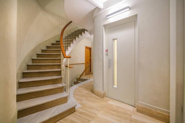 Oficina en Venta en MUNTANER en Sant Gervasi i la Bonanova