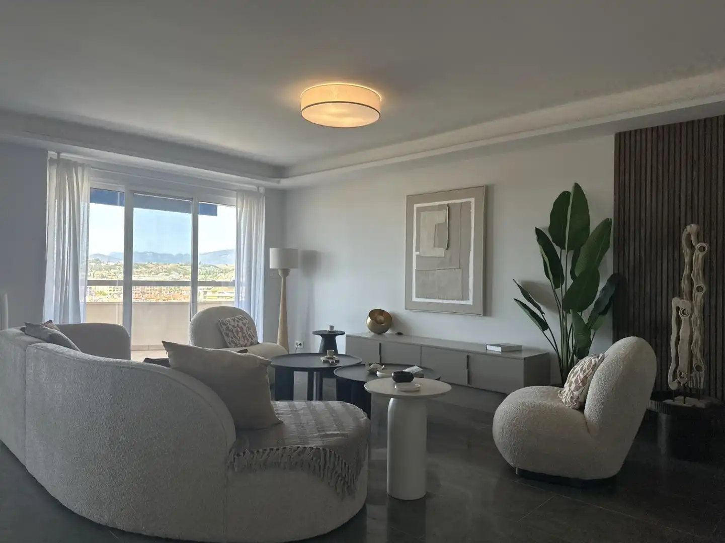 Living room of Flat for sale in Fuengirola